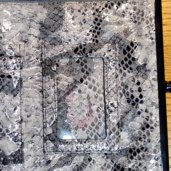 HOBO Lauren Metallic Leather Clutch Wallet With Tags AS IS - Picture 6 of 7